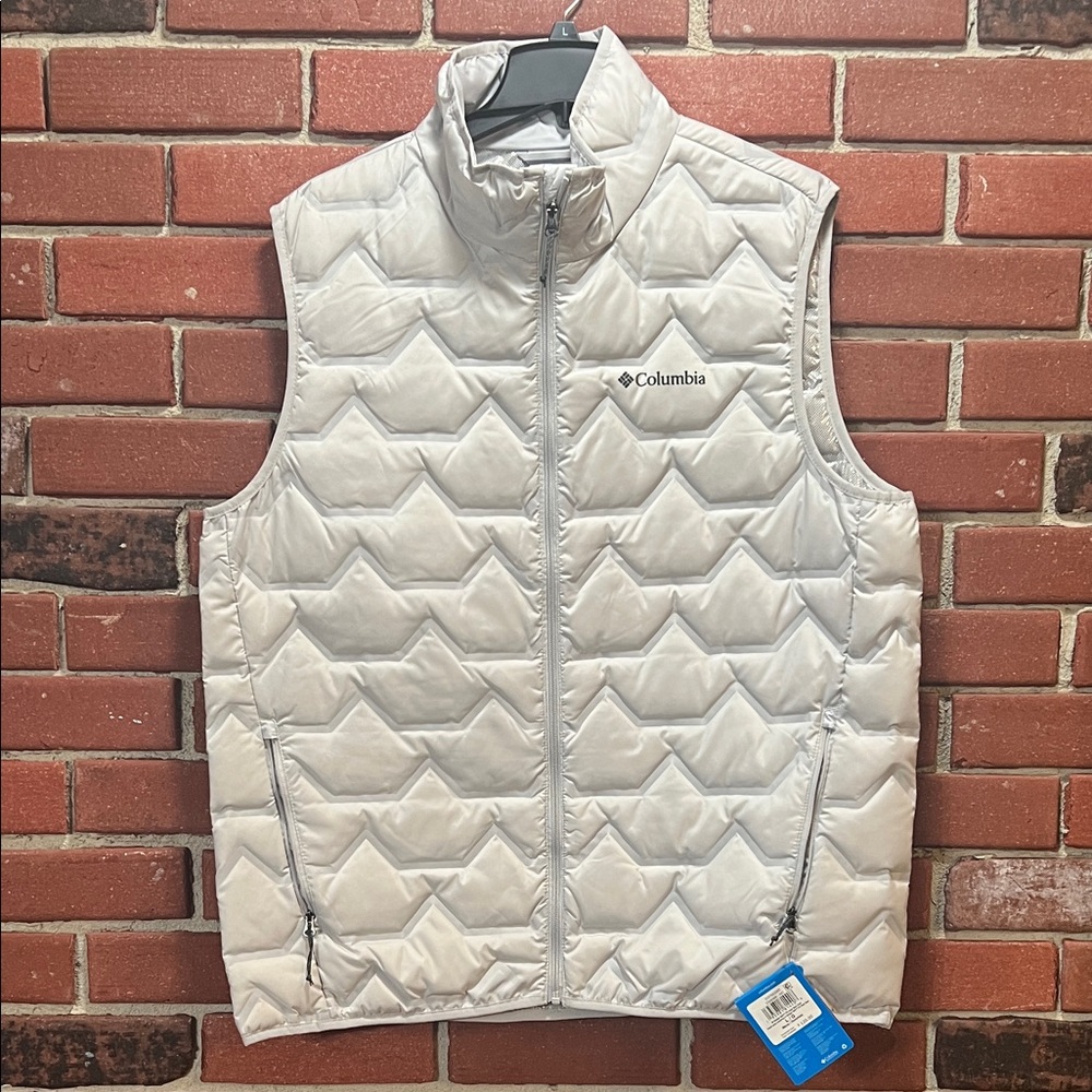 Columbia Men's Light Gray Quilted Vest